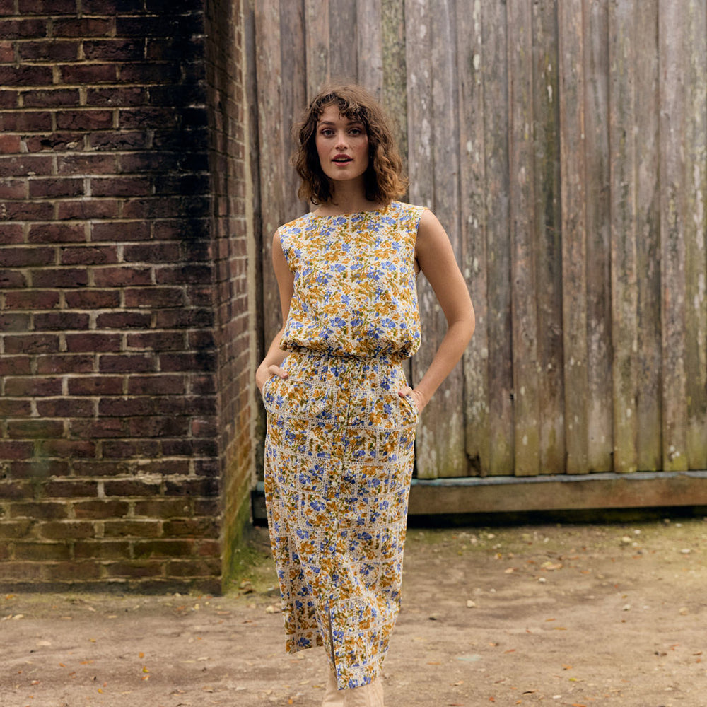 
                      
                        Fawn Skirt, Meadowlands
                      
                    