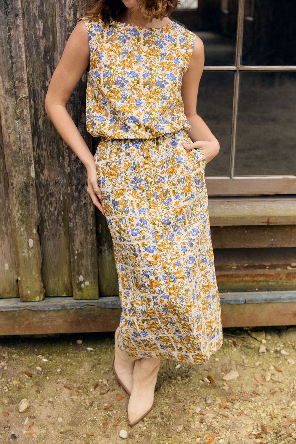 Fawn Skirt, Meadowlands