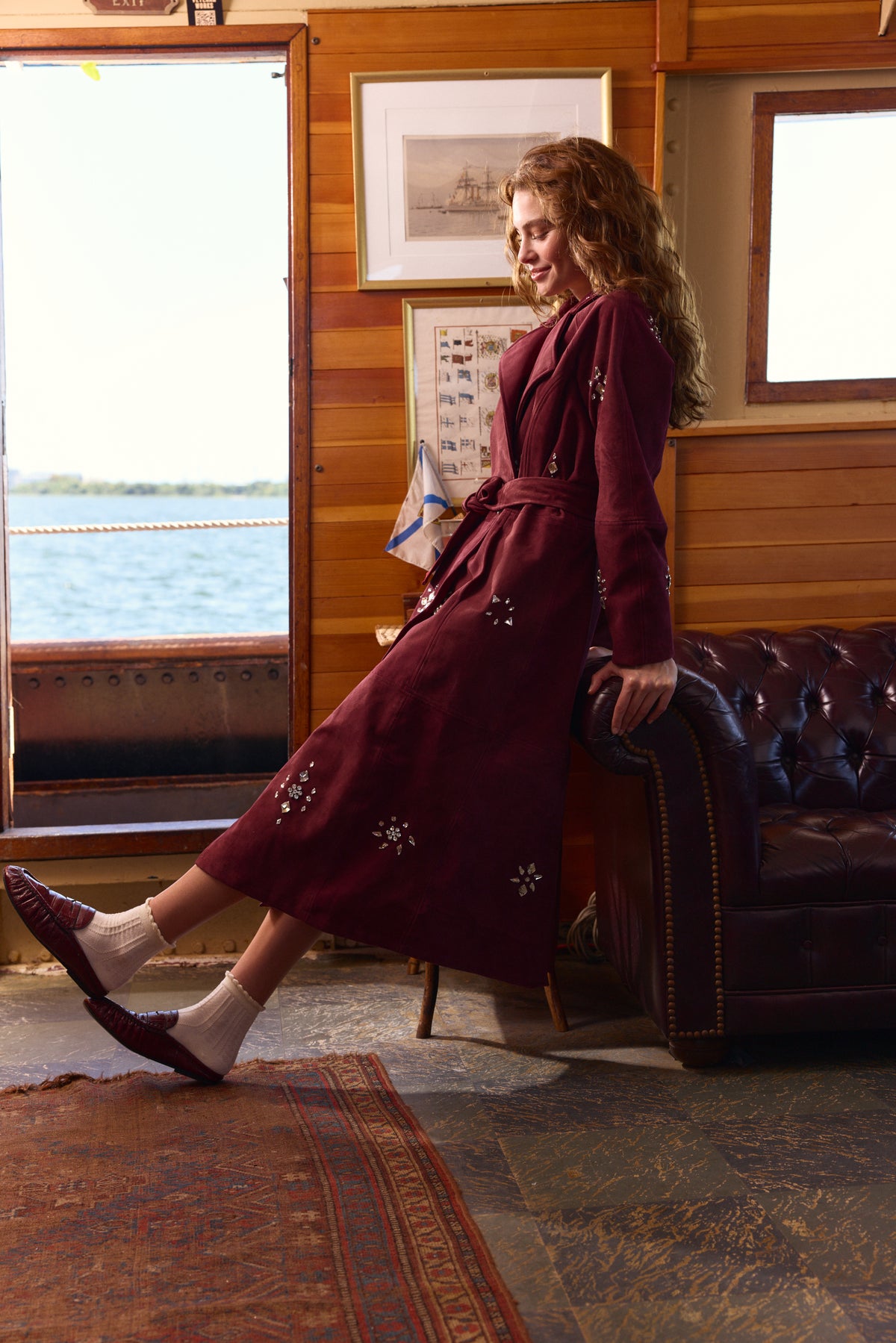 Trench Coat, Fig