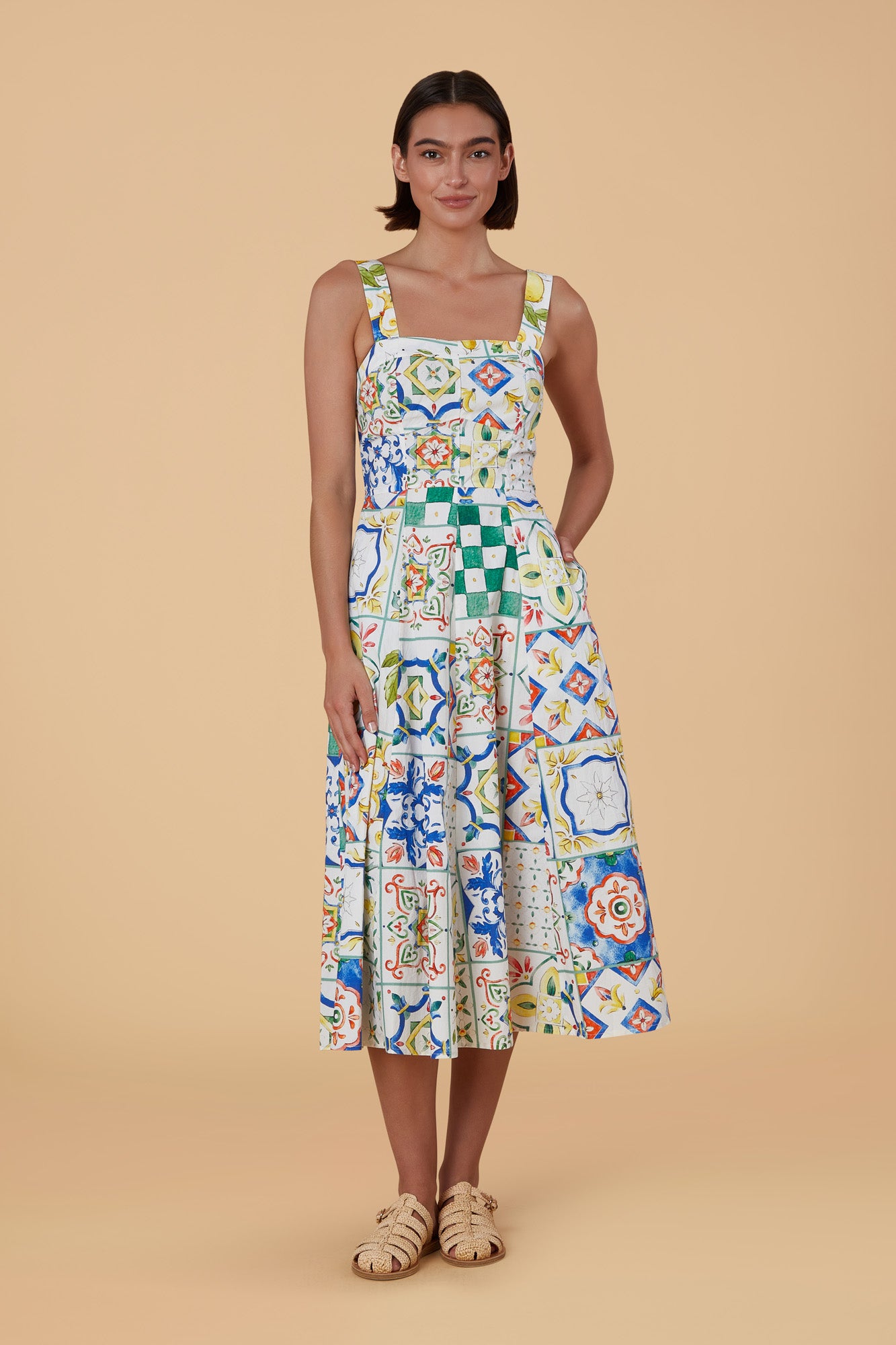 Alice Dress, Majolica