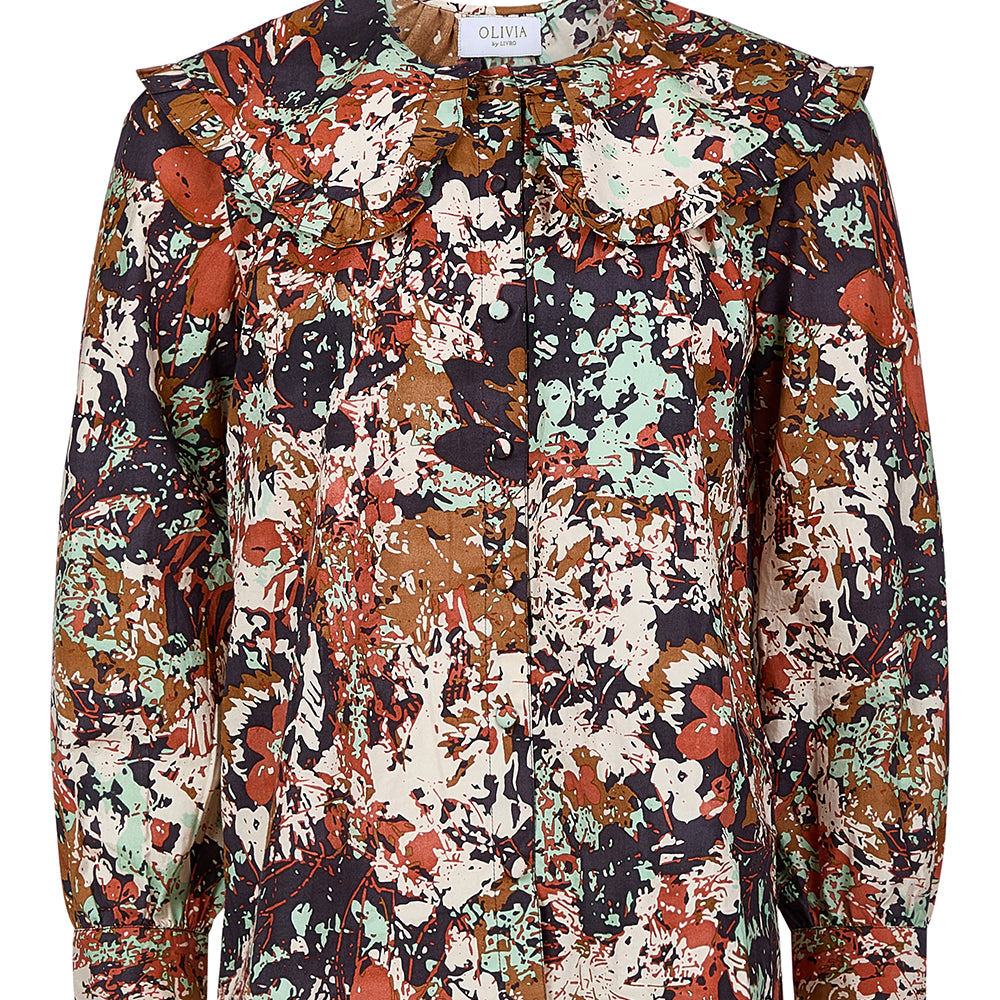 
                      
                        Liz Shirt, Black Bramble
                      
                    