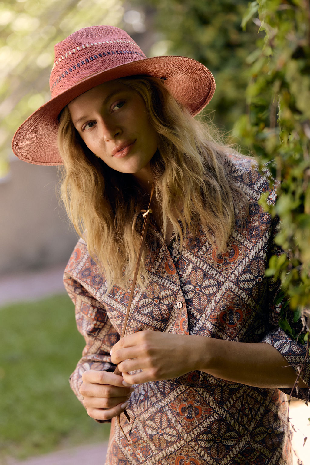 Amory Shirt, Chai Medallion